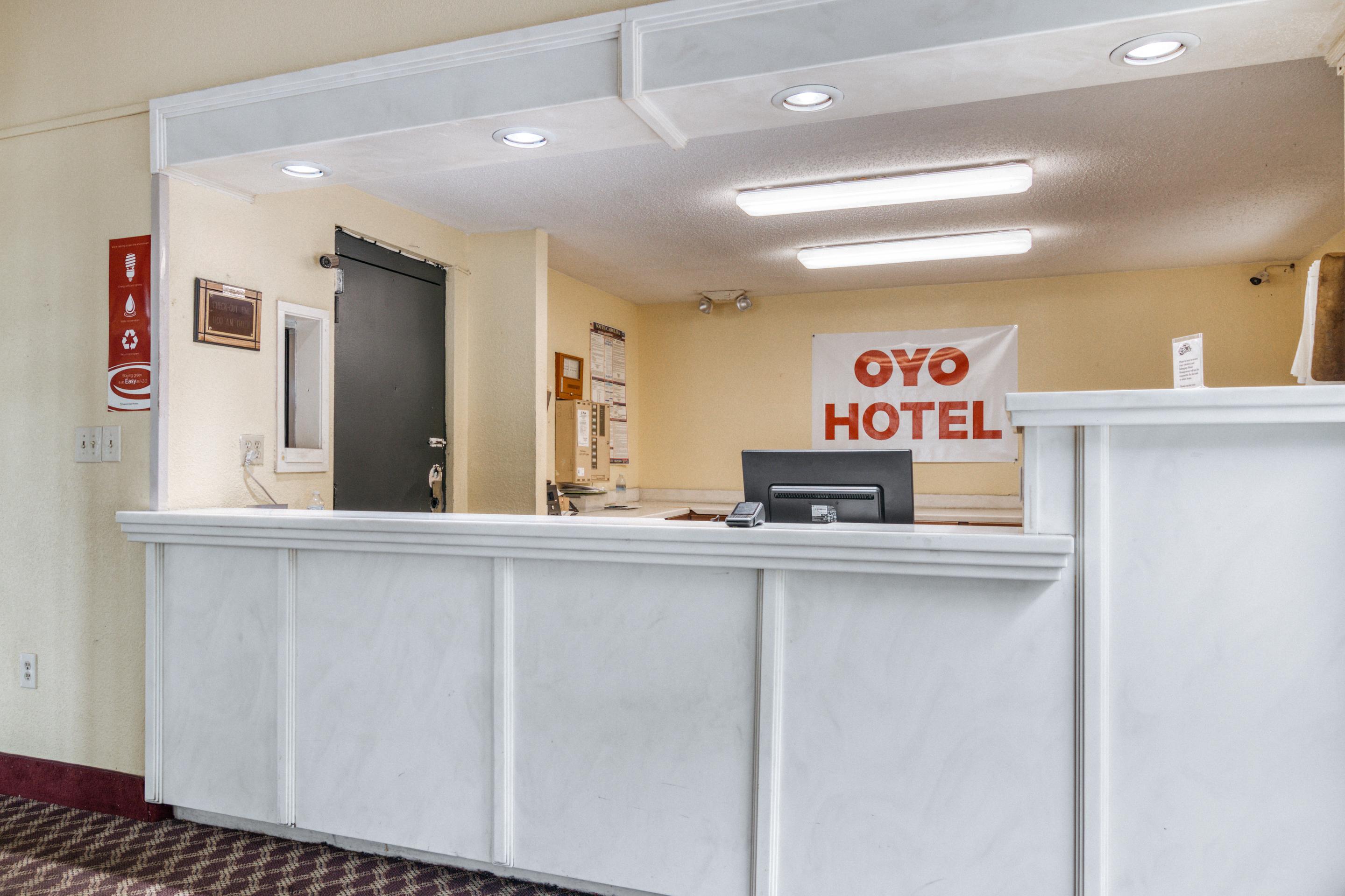 Econo Lodge Inn And Suites Dentsville Екстериор снимка