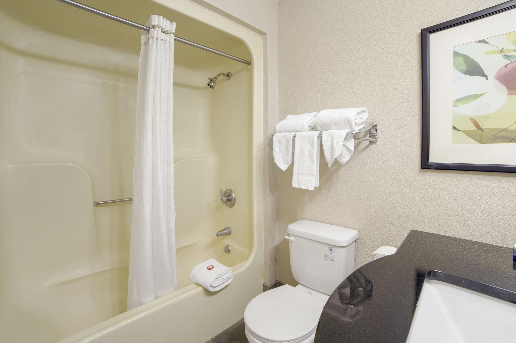Econo Lodge Inn And Suites Dentsville Екстериор снимка