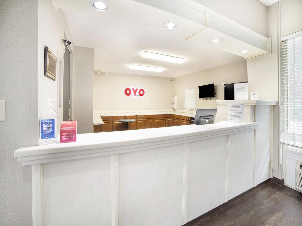 Econo Lodge Inn And Suites Dentsville Екстериор снимка